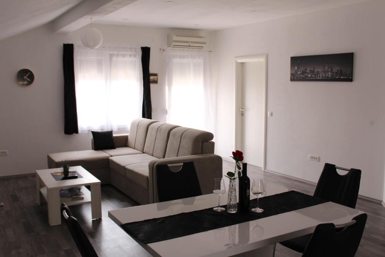 זאדאר Top Floor Apartment מראה חיצוני תמונה
