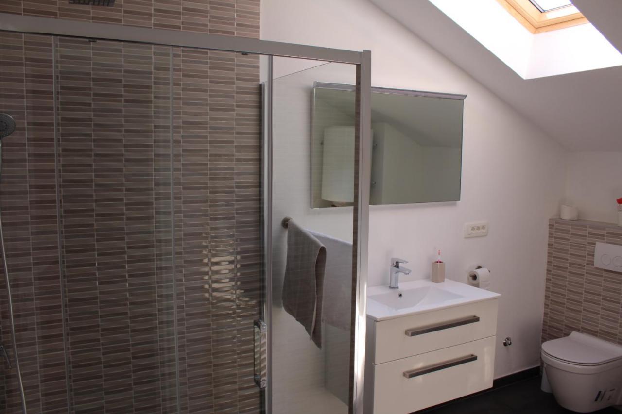 זאדאר Top Floor Apartment מראה חיצוני תמונה